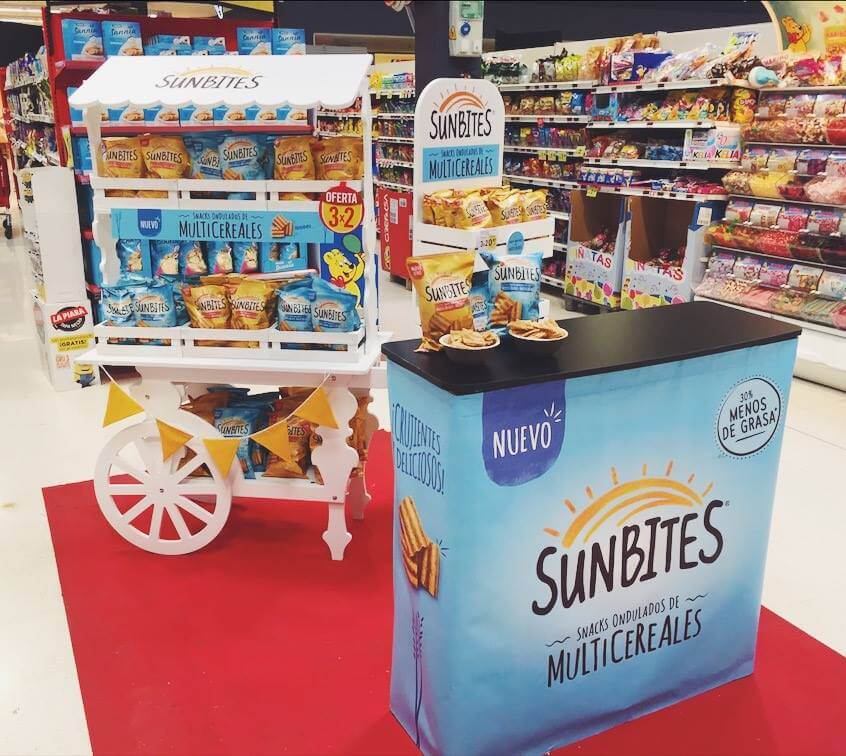 Trade-Marketing-PLV-Sunbites-carro Activación de la marca en el punto de venta. PLV para supermercado de Sunbites.